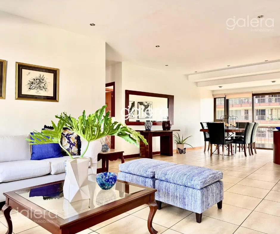 Apartamento, Torre 105 Campestre
