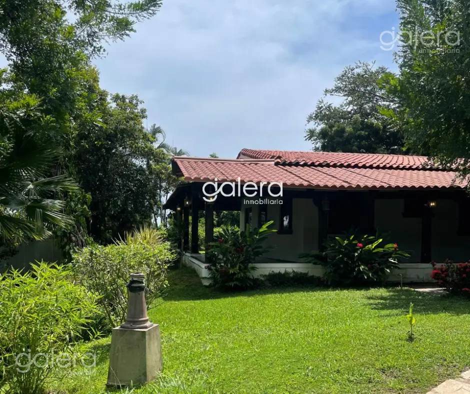 Casa, Residencial La Hacienda